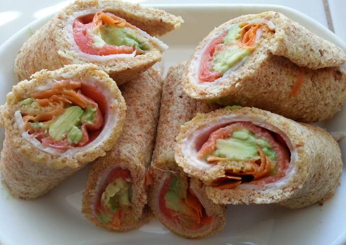 Smoked salmon wrap