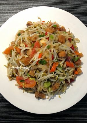 Foto resep Tumis Taoge Ikan Asin Jambal Roti
