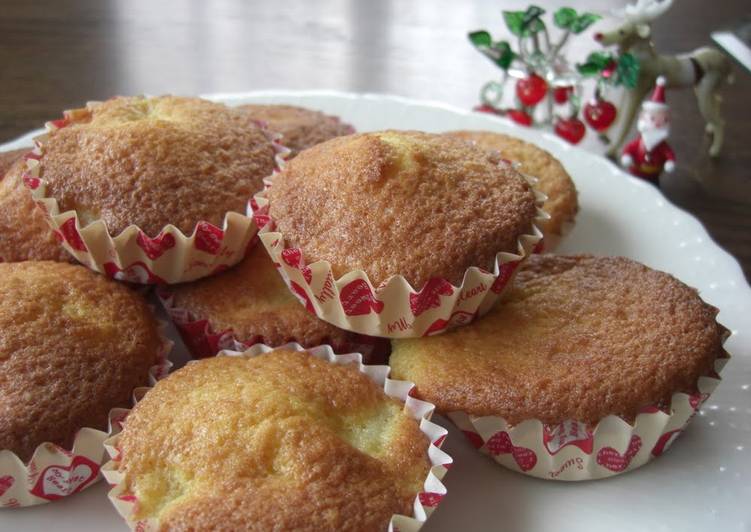 How to Prepare Homemade Simple Apple Madeleines