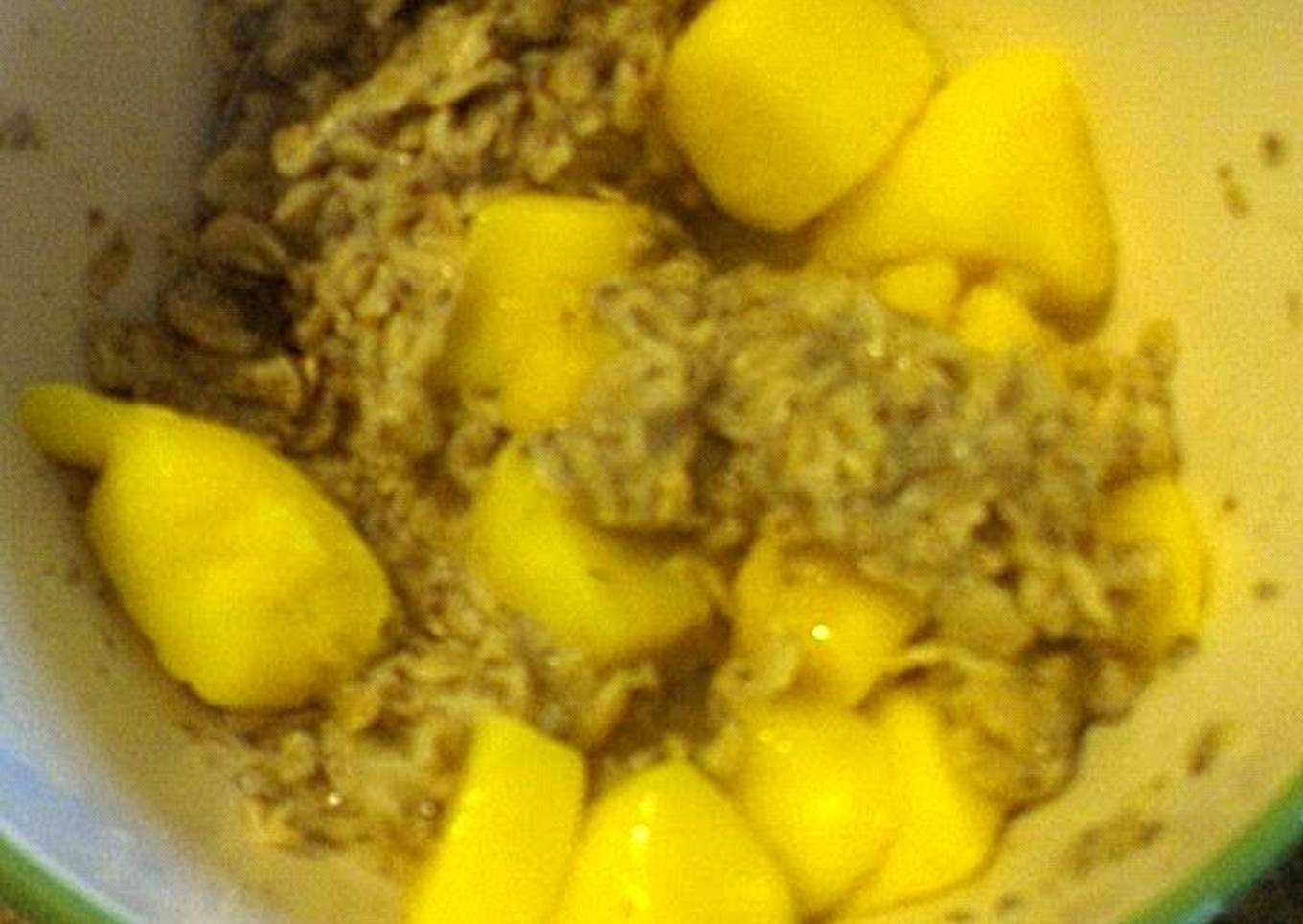 Healthy homemade oatmeal