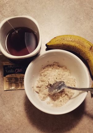 A picture of Simple oatmeal.
