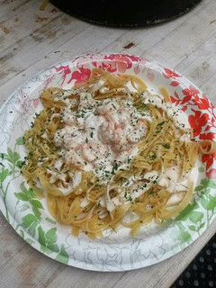 A picture of Shrimp Alfredo.
