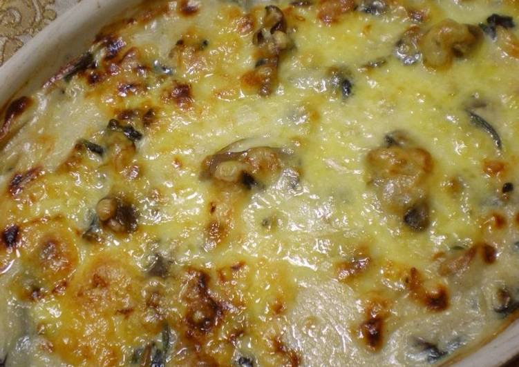 How to Prepare Homemade Easy To Make Oyster and Spinach Gratin