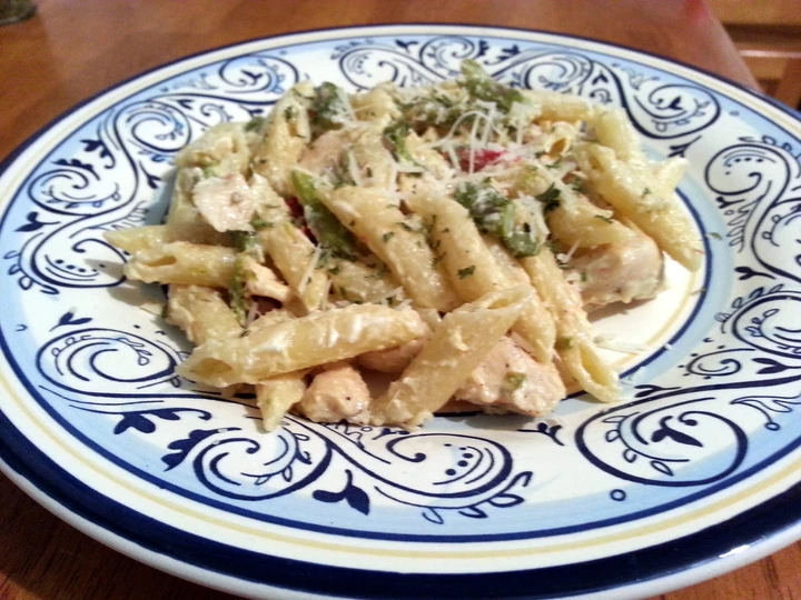 Easy Steps to Prepare Recipes Chicken Penne with Asparagus the So Delicious Appealing.