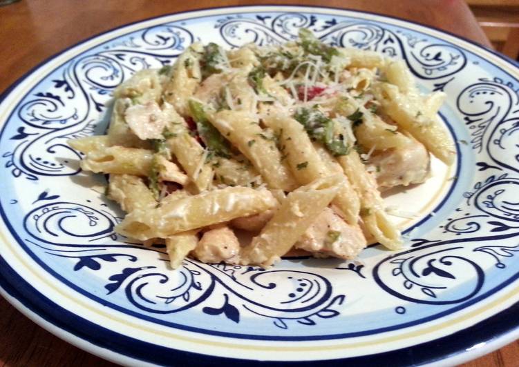 How to Cook Appetizing Chicken Penne with Asparagus