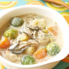 Chunky Oyster & Brussels Sprouts Chowder A picture of Chunky Oyster & Brussels Sprouts Chowder.