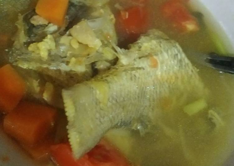 Sup ikan kakap, kuah nya seger