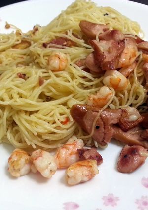 A picture of Spaghetti Aglio Olio.