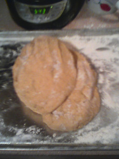 A picture of Hot water pastry.