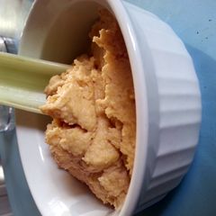 skye's hummus A picture of skye's hummus.