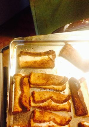 A picture of Oven French Toast Rolls.