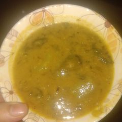 A picture of Methi palak daal.