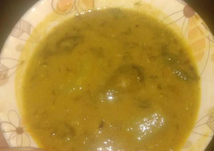 Methi palak daal