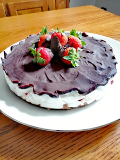 Foto di Cheesecake fragole e cioccolato