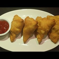 A picture of Punjabi samosa | #weekbrown #rainbowchallange.