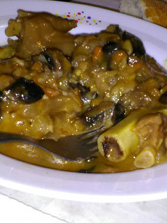 Una foto de Pezuñas en salsa (pie de cerdo)