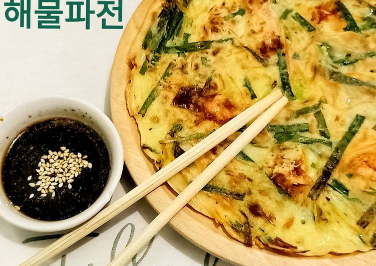 Resep Terbaru Haemul Pajeon: Pancake Daun Bawang + Sea Food Enak Sempurna