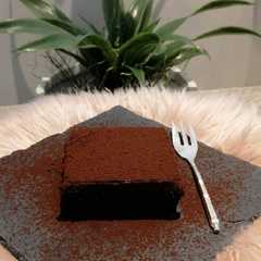 كيكة الشوكولاتة بالكريمة 🍫🍫-レシピのメイン写真