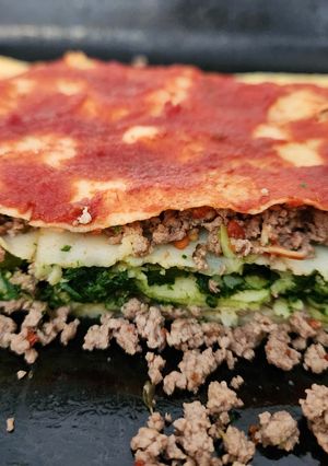 Una foto de Lasagna de carne y espinaca!🥩🥬