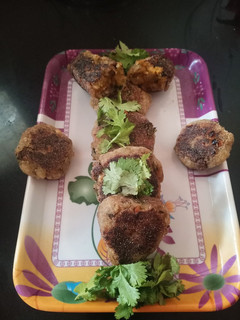 ફરાળી કટલેસ (Farali Cutlet Recipe In Gujarati) રેસીપી મુખ્ય ફોટો