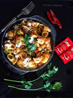 A picture of Primavera Pasta.