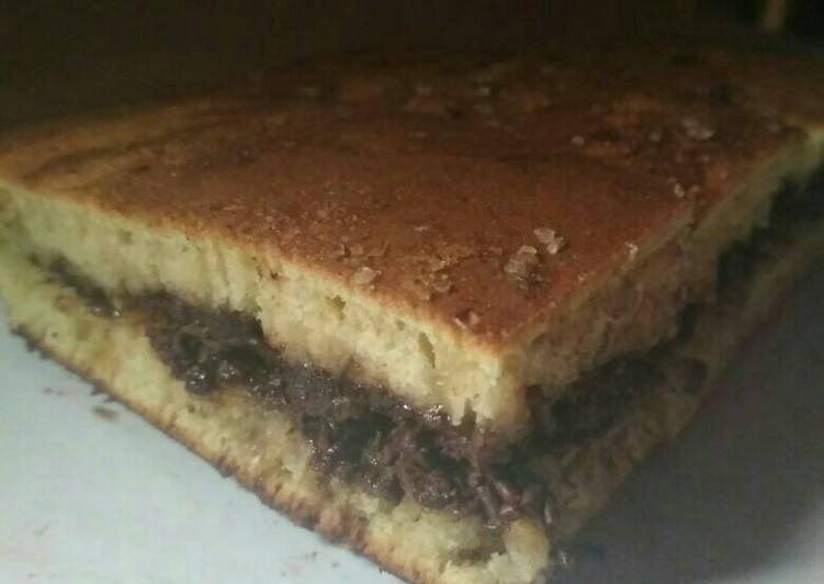 Martabak Manis topping Mesis dengan Teplon ala Sinta