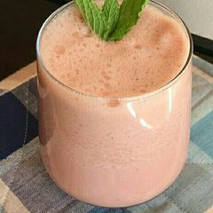 A picture of Watermelon lassi.