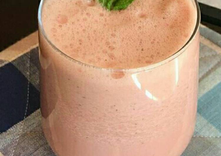 Recipe of Homemade Watermelon lassi