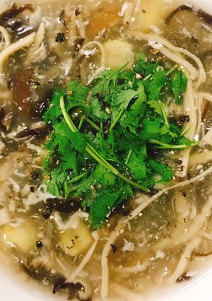 Hình của món Soup lươn nấm.