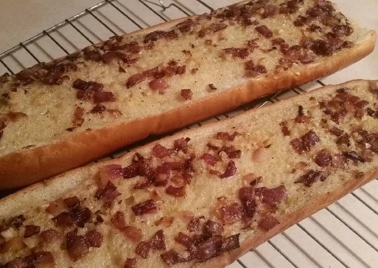 How to Prepare Super Quick Homemade Caramelized Red Onion Garlic Bread