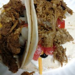 A picture of meat for soft tacos.