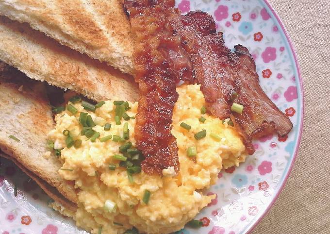 Silken Smooth Scramble Eggs