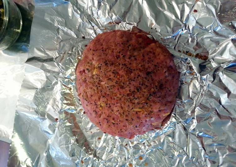 Simple Way to Prepare Homemade stuffed cheeseburgers