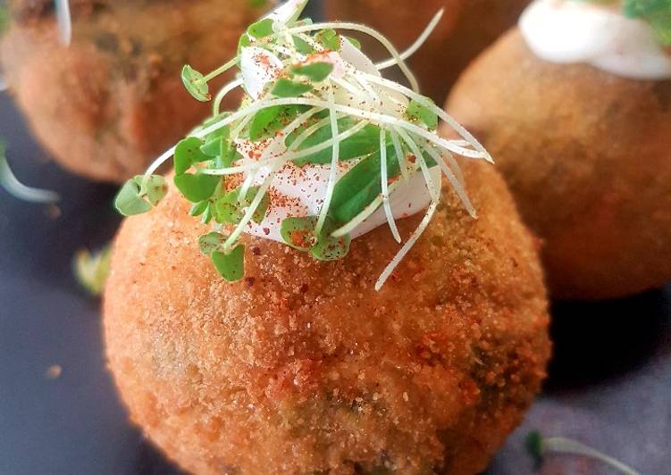 Croquetas de espinaca y queso
