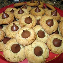 A picture of Kiss Cookies.