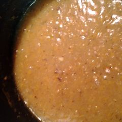 A picture of loquat sauce.