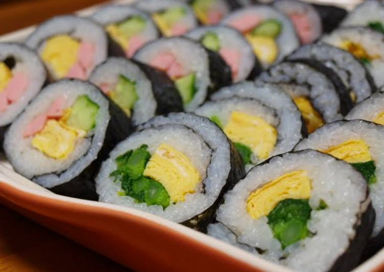 Steps to Make Perfect Broccolini Sushi Rolls