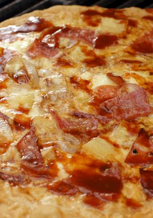 A picture of GRILLED PIZZA.