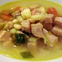 A picture of Easy Ham and White Bean Soup.