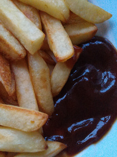 A picture of Vickys Homemade Fruity Brown HP Sauce.