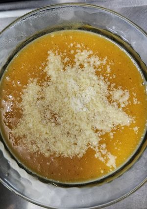 Una foto de Sopita cremosa de calabaza lentejas y zanahoria