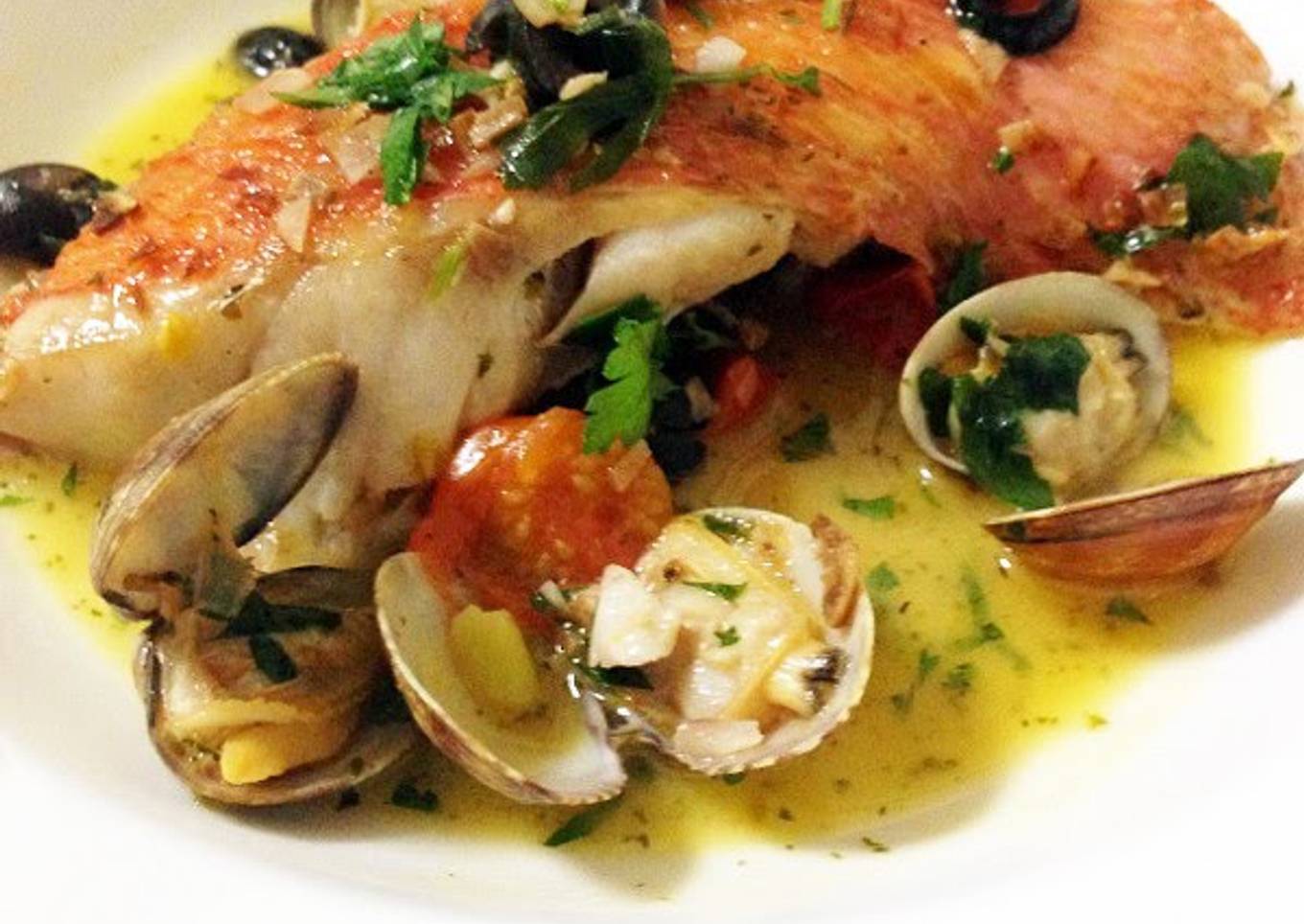 Delicious Acqua Pazza Using Fish Fillets