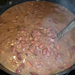 A picture of Creamy Cajun Red Beans & Rice.