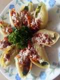Manicotti with eggplant sauce