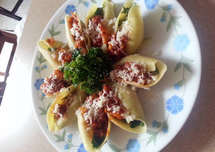 Step-by-Step Guide to Prepare Favorite Manicotti with eggplant sauce