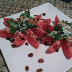 A picture of Flower Salad.