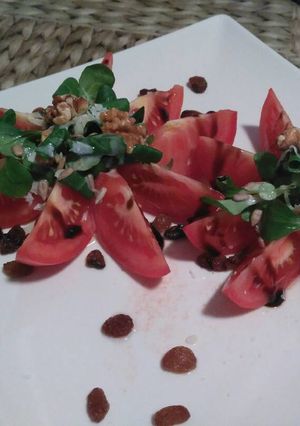 A picture of Flower Salad.