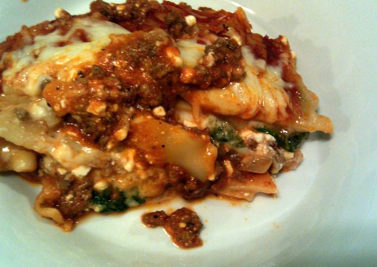 Simple Way to Make Homemade taisen&#39;s spinach lasagna