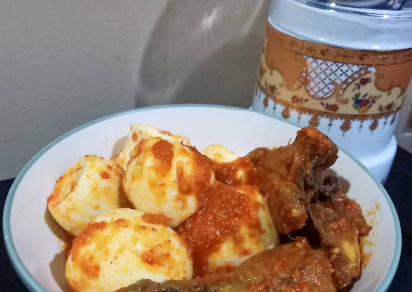 Ayam dan telor balado