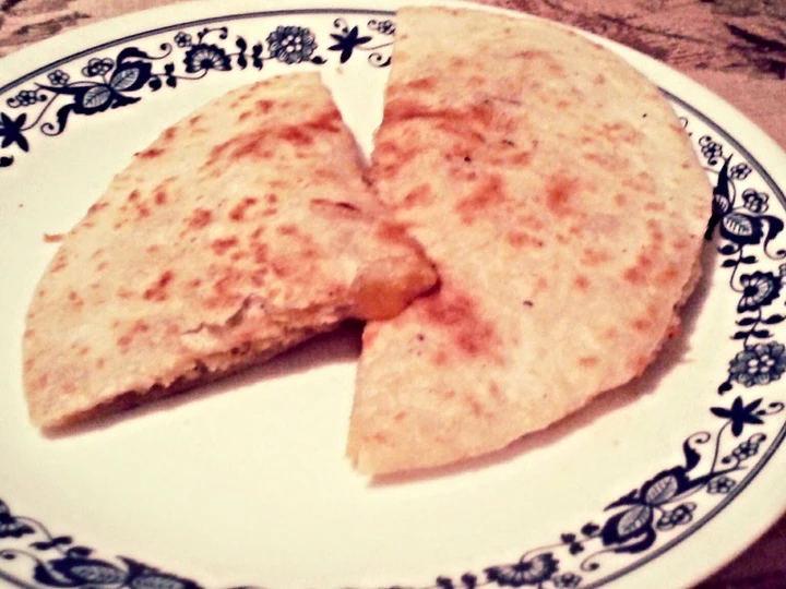 Easy Way Make Easy Crisp Quesadilla the So Delicious Really delicious